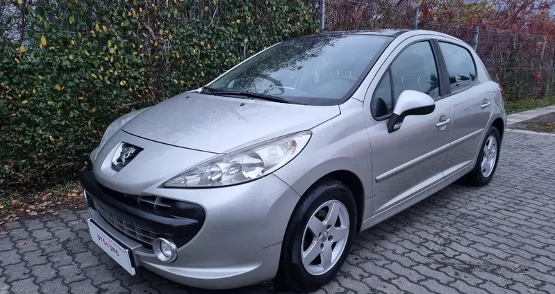 Peugeot 207 cena 12900 przebieg: 186000, rok produkcji 2008 z Warszawa małe 497